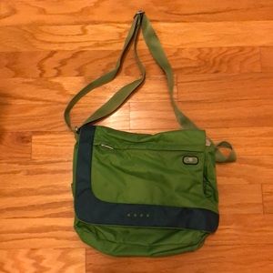 Messenger bag